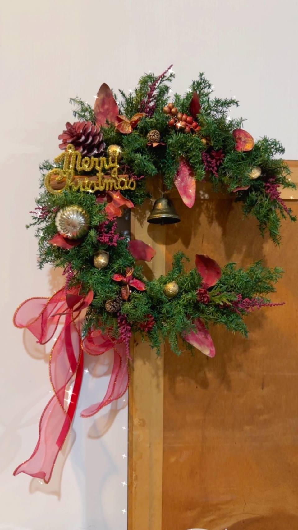 月彎型永生花聖誕花圈+花痴了咪花藝工作室