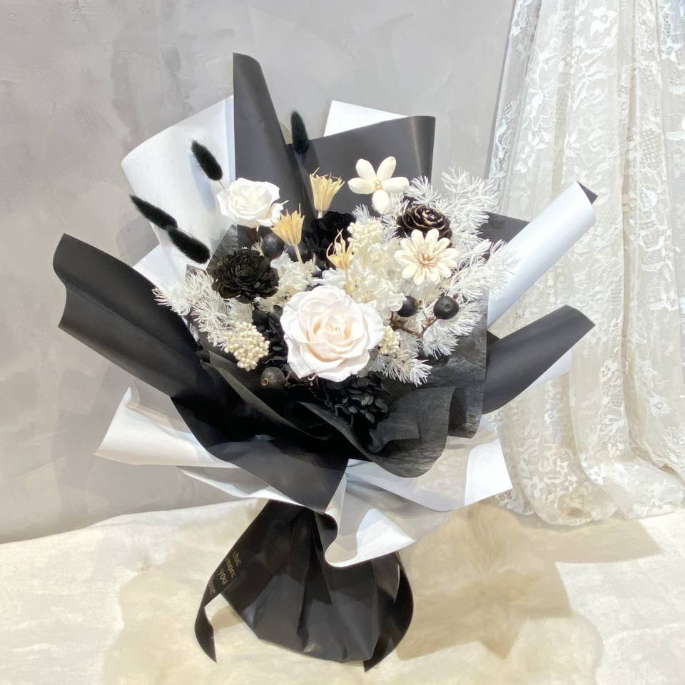 黑白靜語 永生花 不凋花束 七夕 情人節